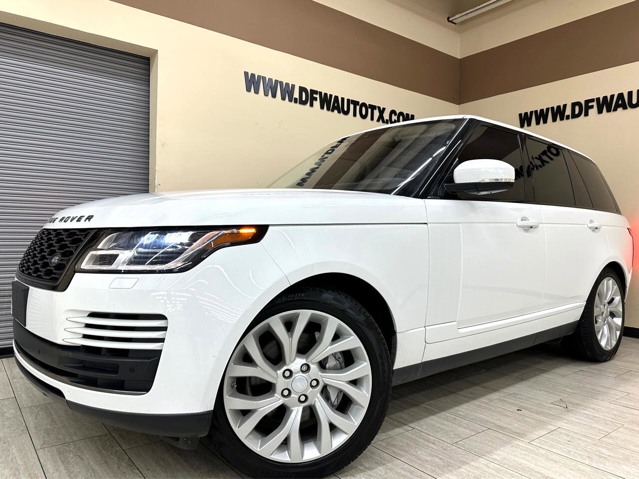 Used 2019 Land Rover Range Rover image 45