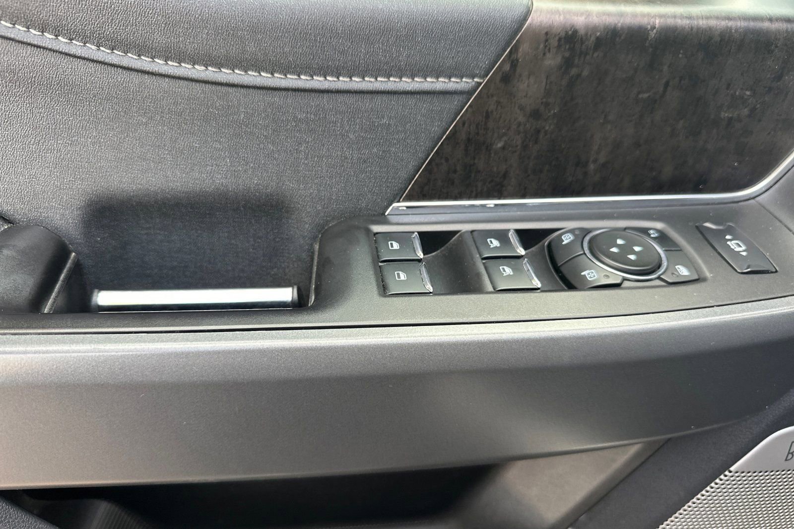 Used 2023 Ford F250 Lariat w/ Lariat Ultimate Package image 11