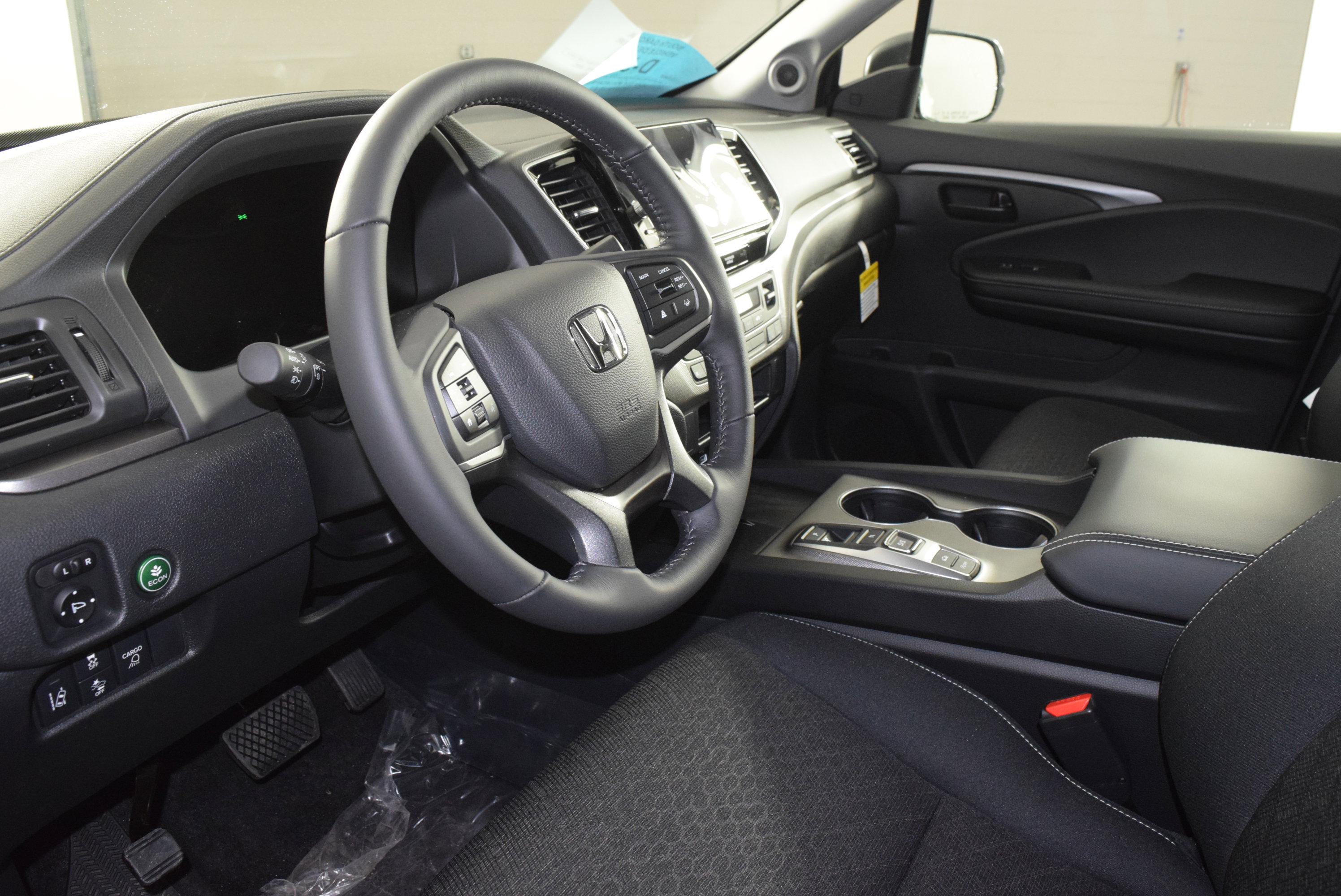 New 2026 Honda Ridgeline Sport image 2