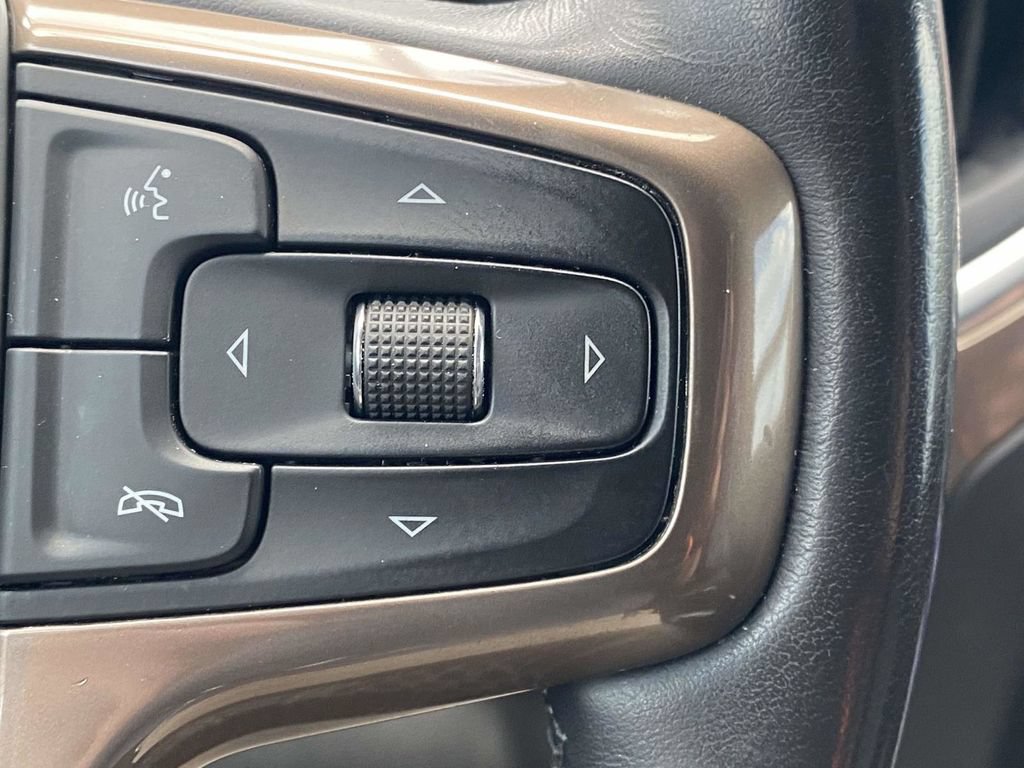 Used 2020 Chevrolet Silverado 2500 High Country w/ Technology Package AWD/4WD image 31
