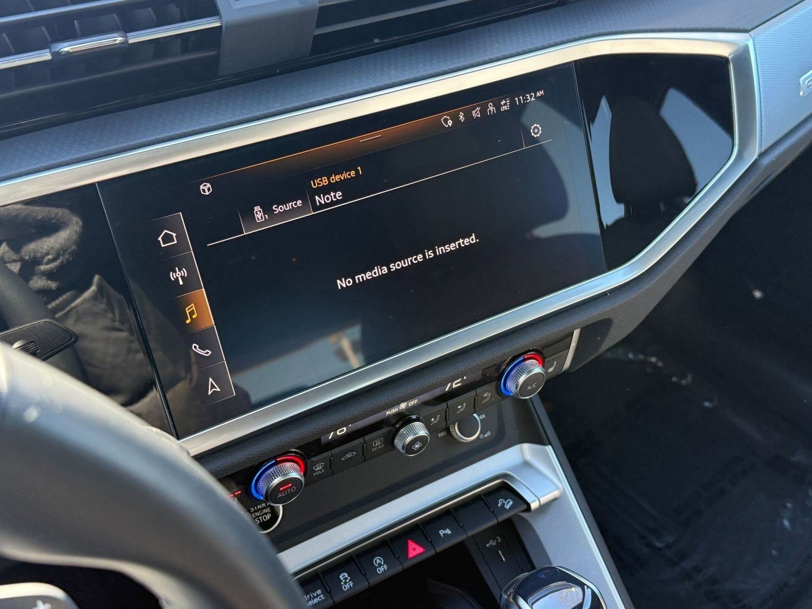 Certified 2025 Audi Q3 2.0T Premium Plus w/ Premium Plus Package image 24