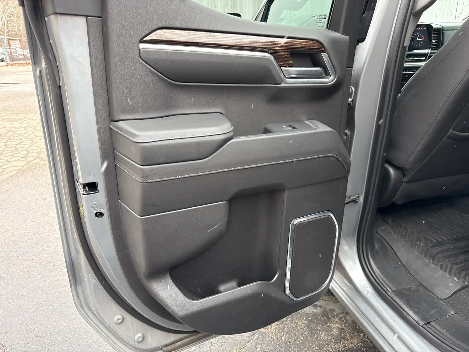 Used 2024 GMC Sierra 1500 Elevation image 18