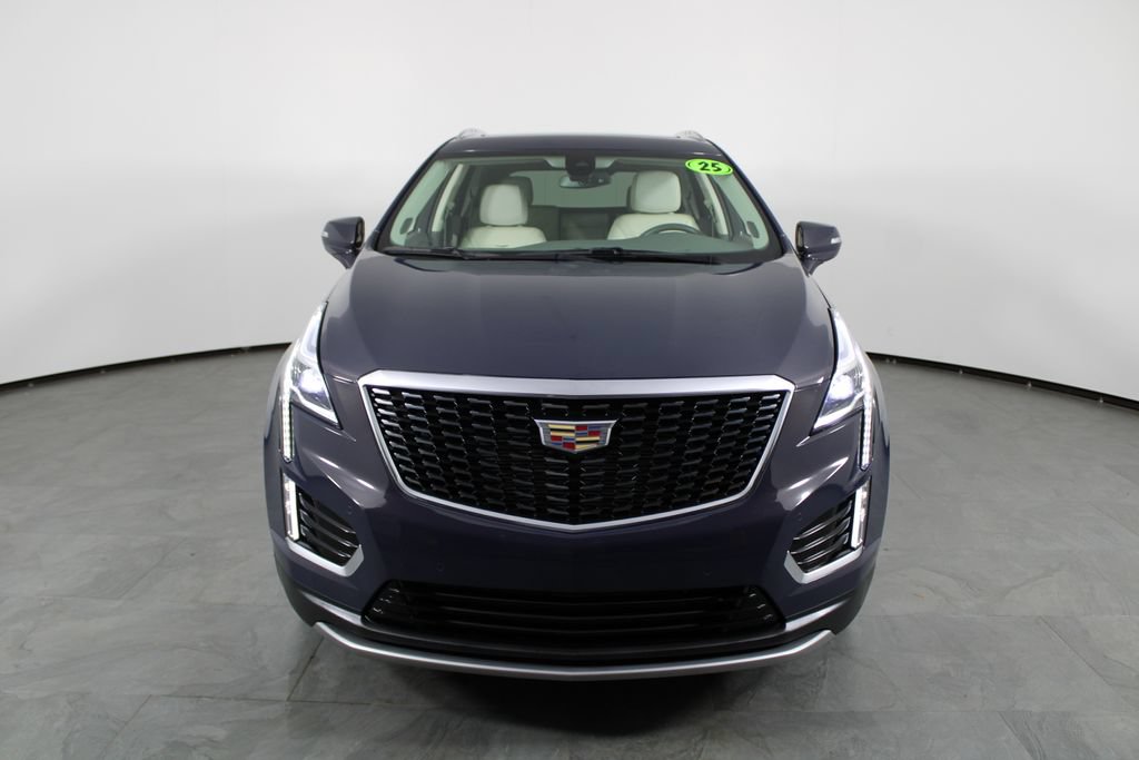 Used 2025 Cadillac XT5 Premium Luxury FWD image 11
