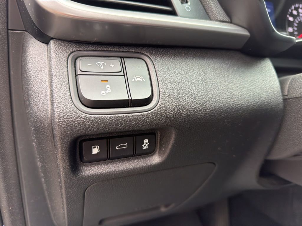 Used 2020 Kia Optima SE image 15