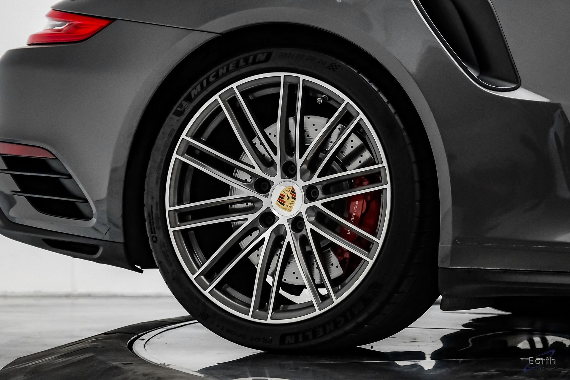 Used 2017 Porsche 911 Turbo image 93