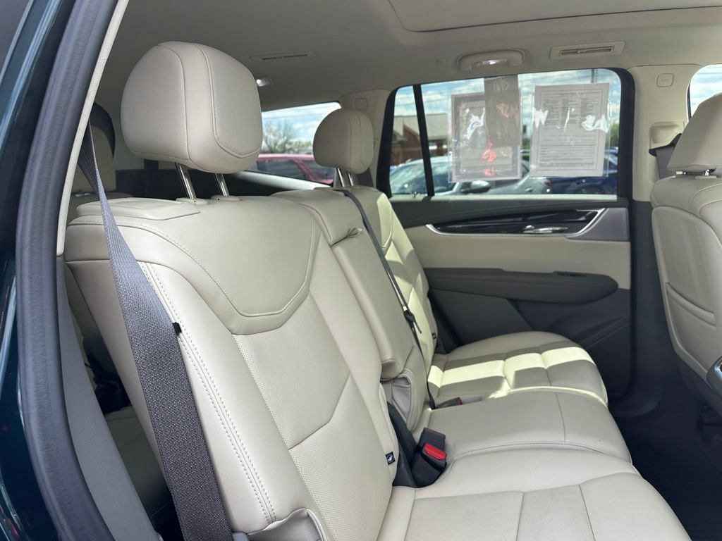 Used 2024 Cadillac XT6 Premium Luxury image 21