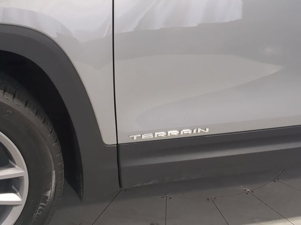Used 2024 GMC Terrain SLT w/ Infotainment Package II AWD/4WD image 16