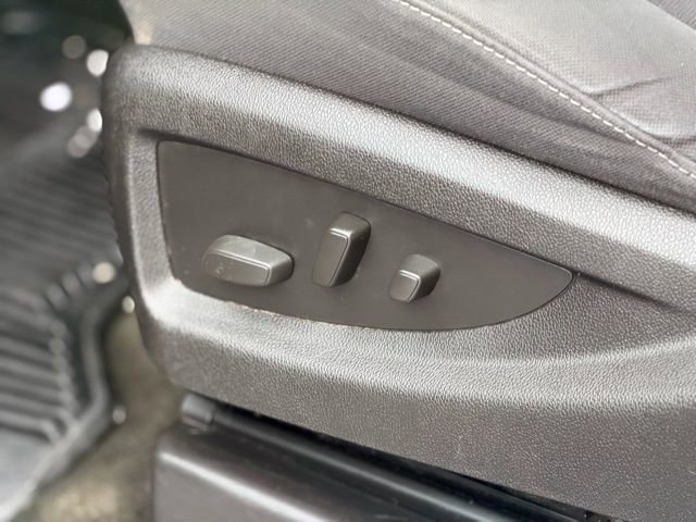 Used 2015 Chevrolet Silverado 2500 LT w/ LT Convenience Package image 8