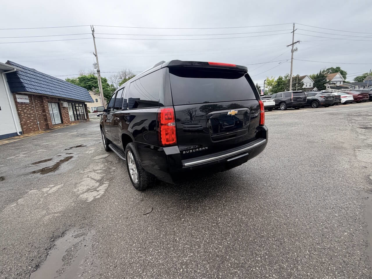 Used 2015 Chevrolet Suburban LTZ AWD/4WD image 73