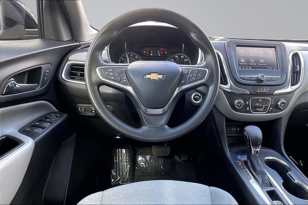 Used 2023 Chevrolet Equinox LS w/ Midnight Edition image 5