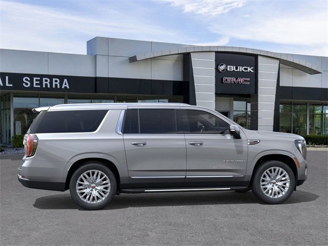 New 2025 GMC Yukon XL Elevation image 5