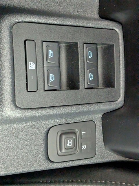 Used 2025 Ford Bronco Big Bend image 22