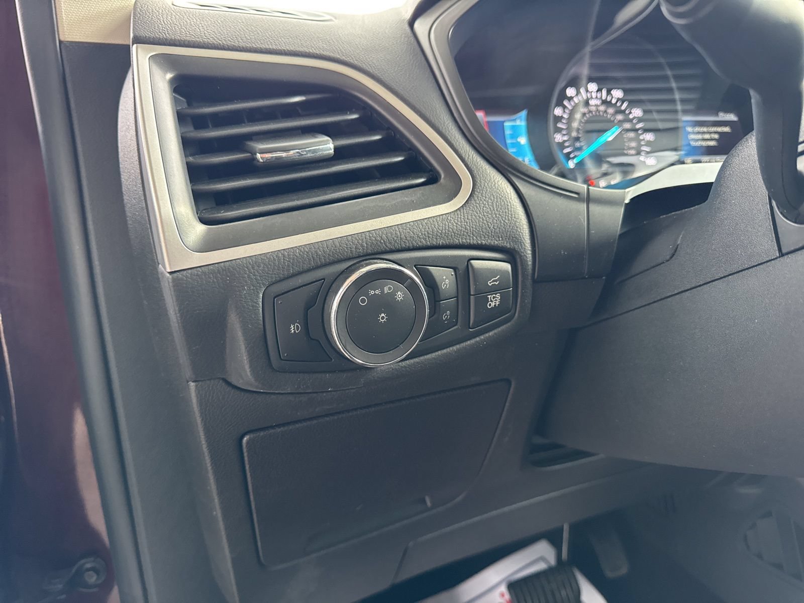 Certified 2023 Ford Edge SEL w/ Convenience Package AWD/4WD image 27
