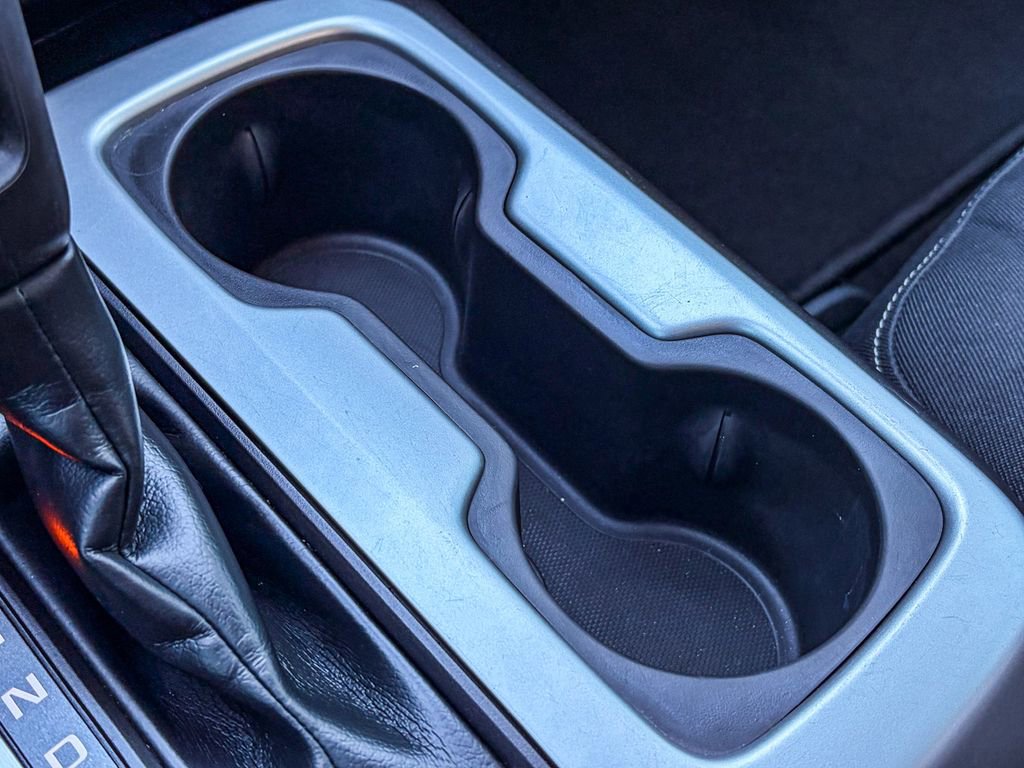 Used 2016 Chevrolet Colorado LT w/ LT Convenience Package image 32