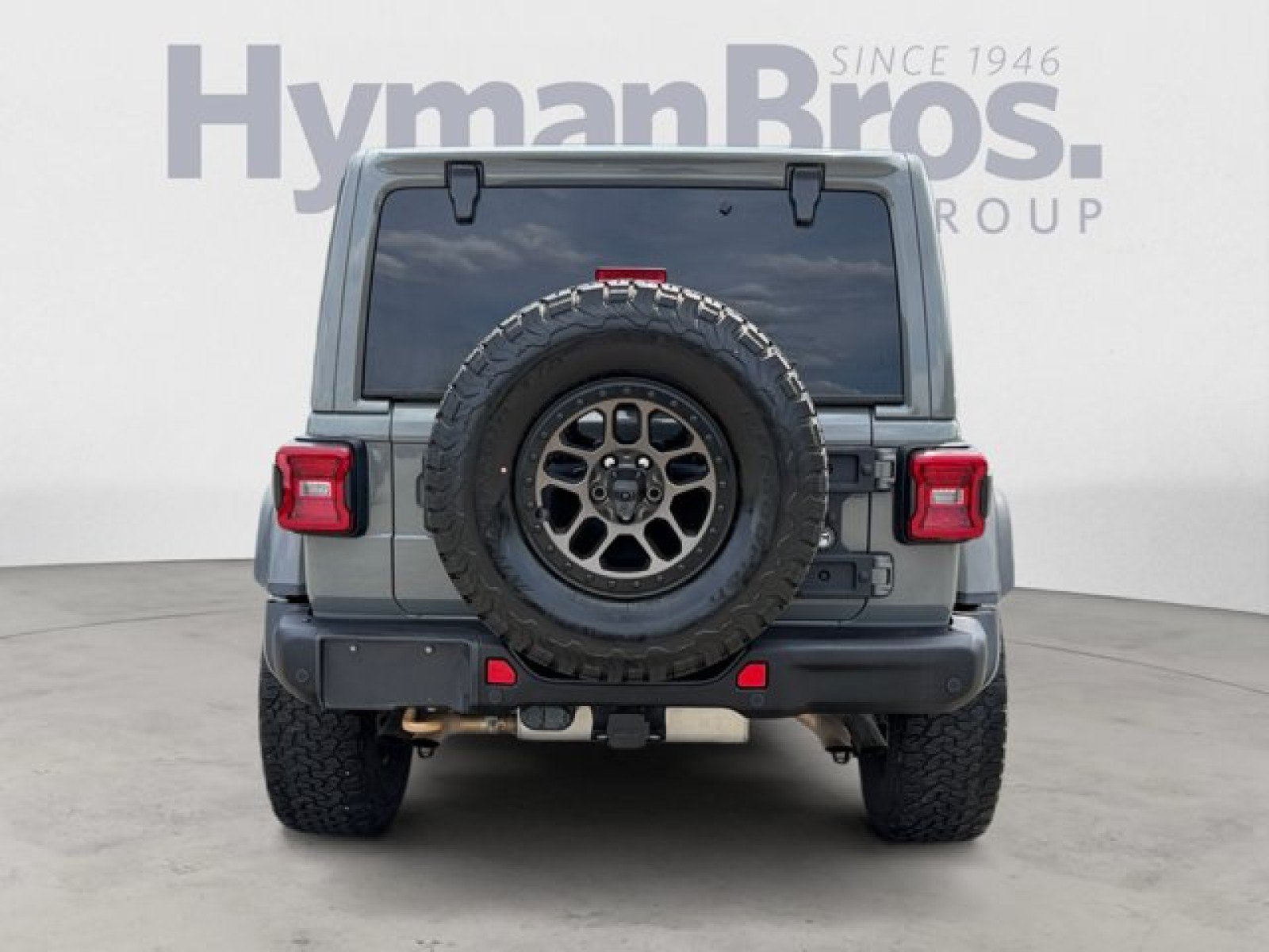 Used 2023 Jeep Wrangler Unlimited Rubicon 392 AWD/4WD image 4
