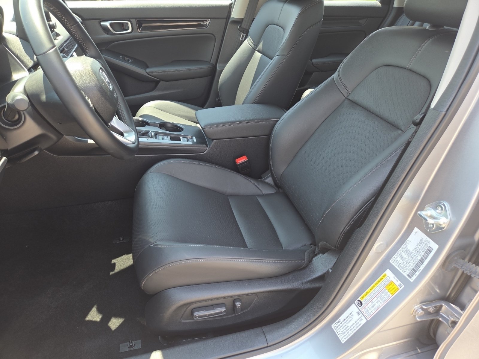 Used 2024 Honda Civic EX-L image 24