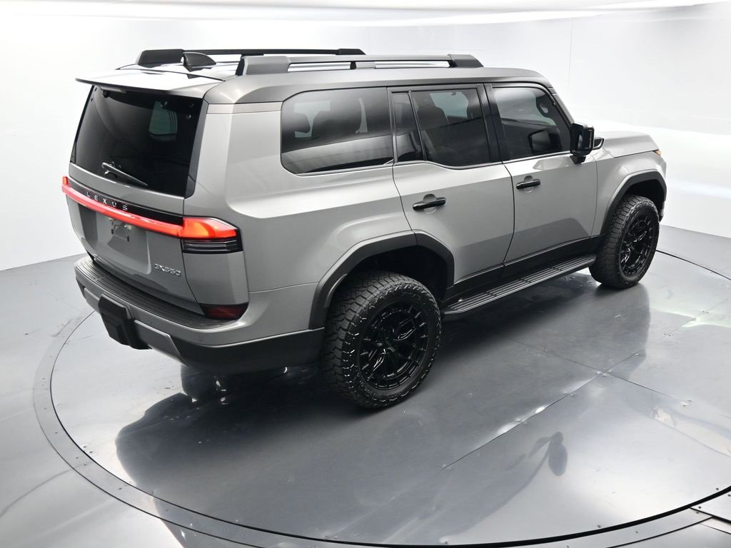 Used 2025 Lexus GX 550 image 39