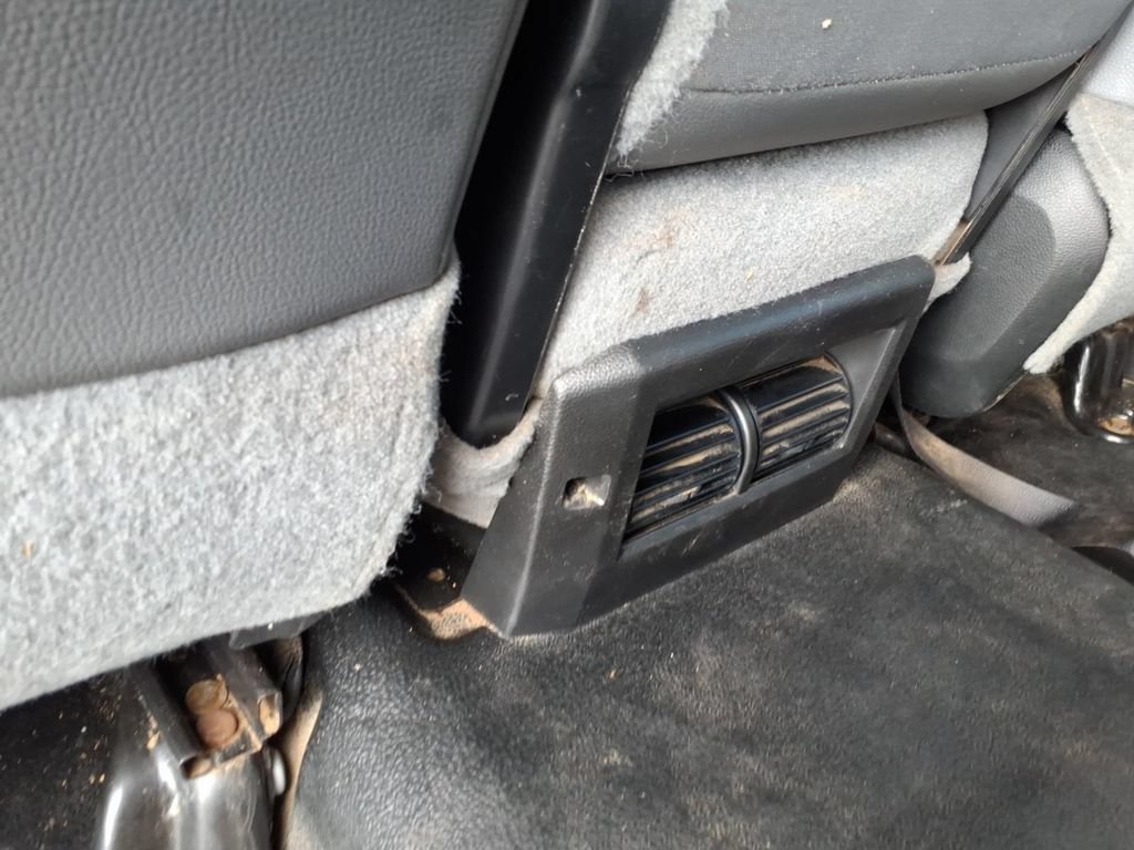 Used 2018 RAM 3500 Tradesman w/ Chrome Appearance Group AWD/4WD image 8