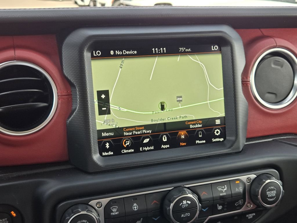 Used 2023 Jeep Wrangler Unlimited Rubicon 4xe image 12