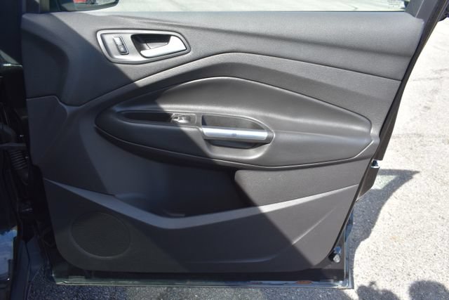 Used 2015 Ford Escape Titanium w/ Canadian Touring Package AWD/4WD image 44