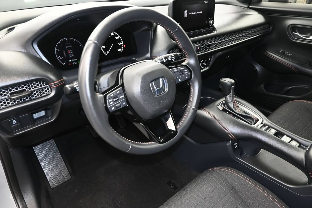Certified 2025 Honda HR-V Sport image 14