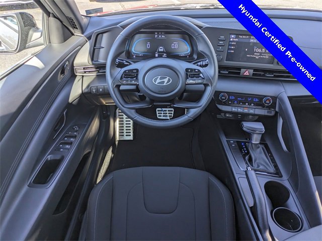 Certified 2025 Hyundai Elantra Sport image 15