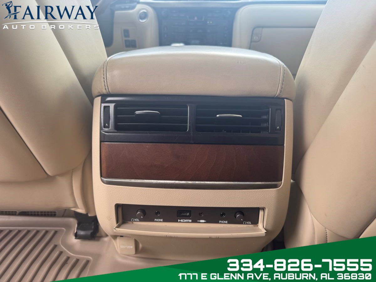 Used 2016 Lexus LX 570 4WD w/ Luxury Package image 16