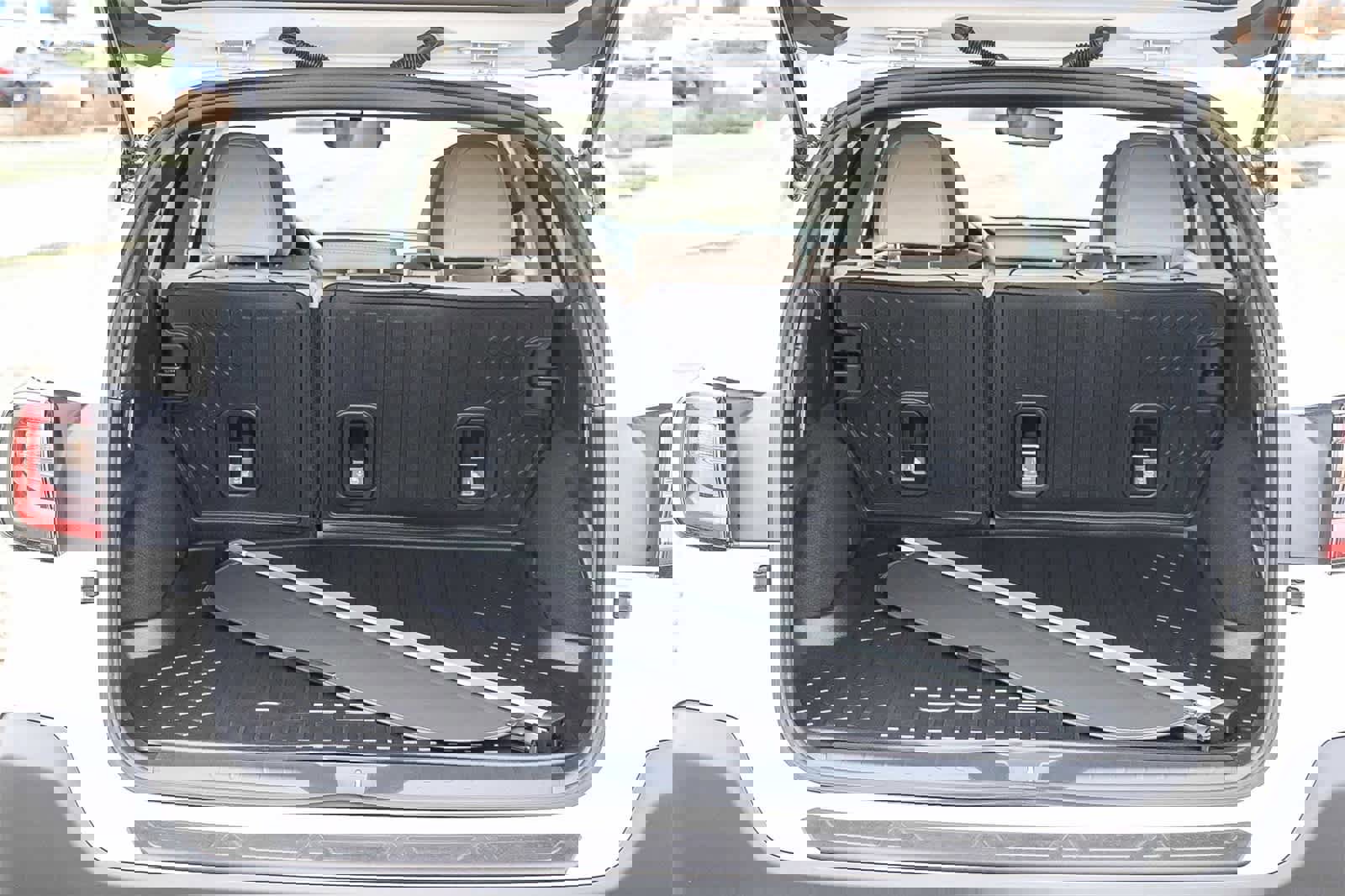 New 2025 Subaru Outback Limited image 25