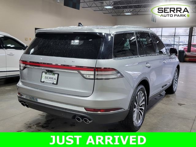 Used 2024 Lincoln Aviator Reserve w/ Equipment Group 201A image 5