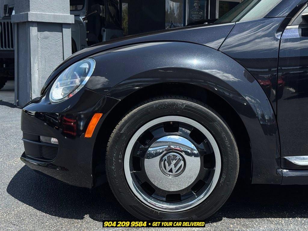Used 2016 Volkswagen Beetle 1.8T Classic FWD image 13