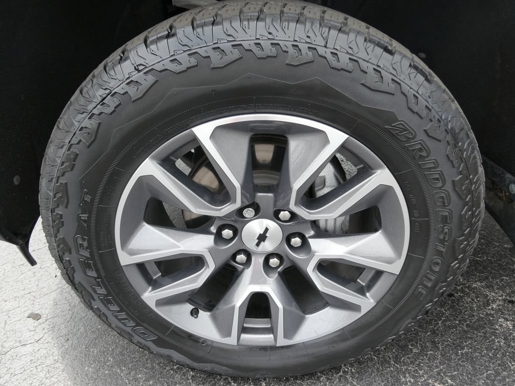 Used 2021 Chevrolet Silverado 1500 RST AWD/4WD image 10