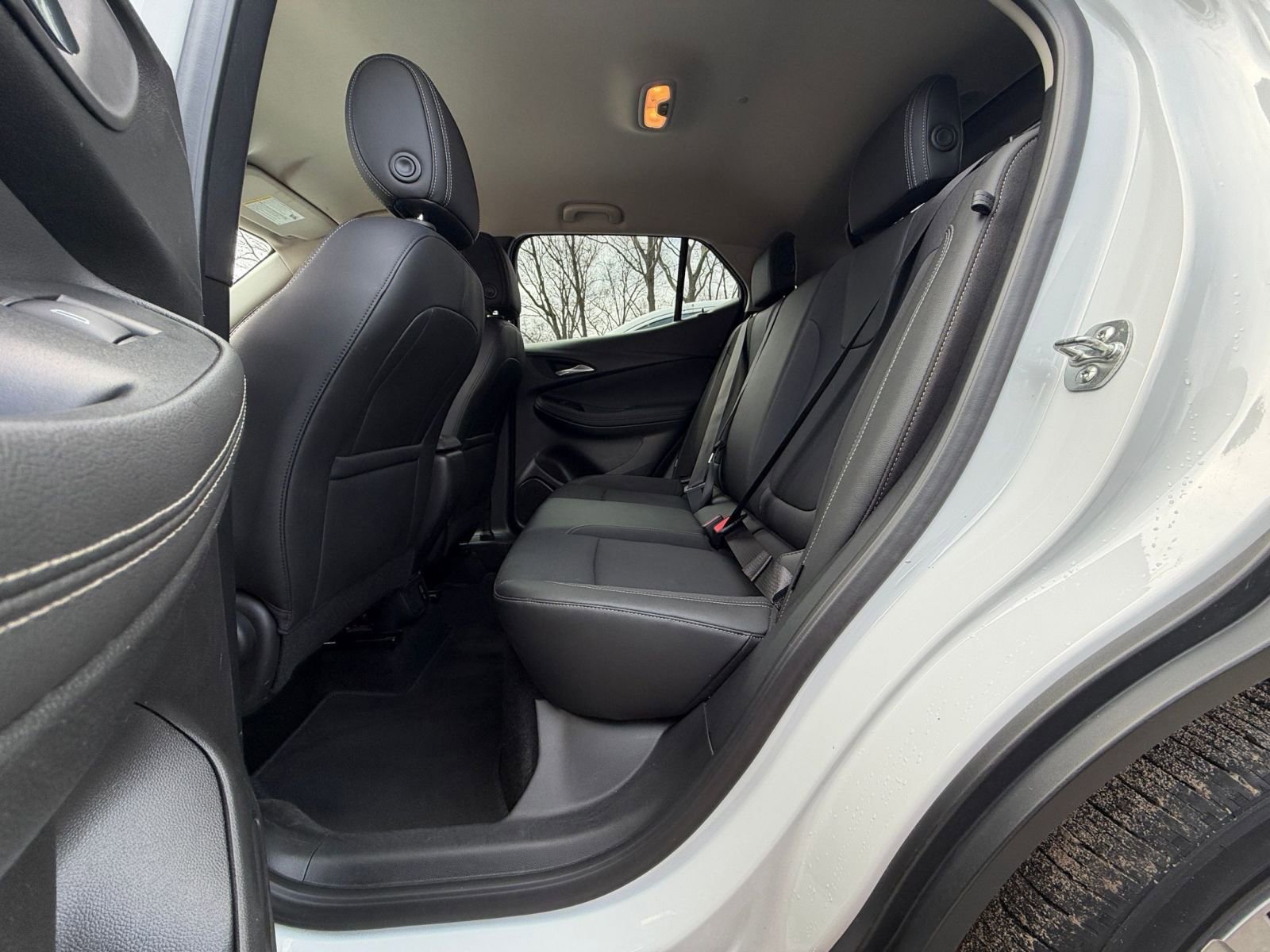 Used 2025 Buick Encore GX Preferred image 24