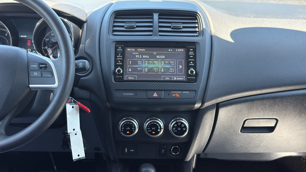 Used 2024 Mitsubishi Outlander Sport ES AWD/4WD image 18