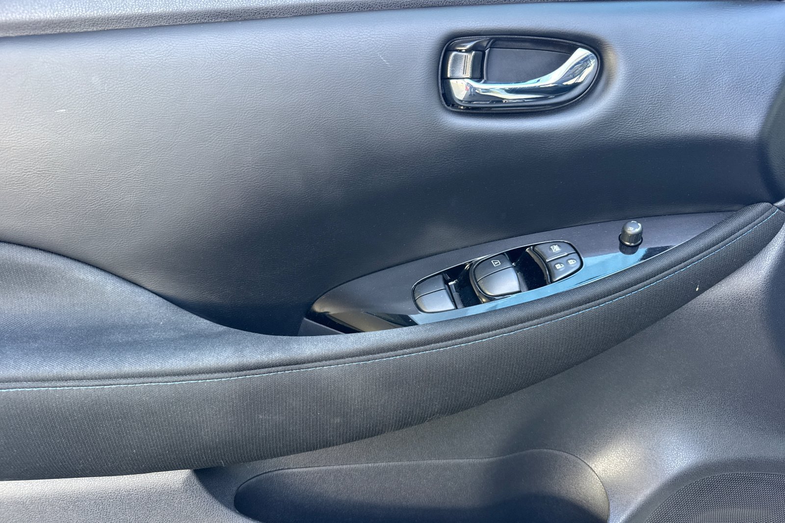 Certified 2023 Nissan Leaf SV Plus FWD image 12