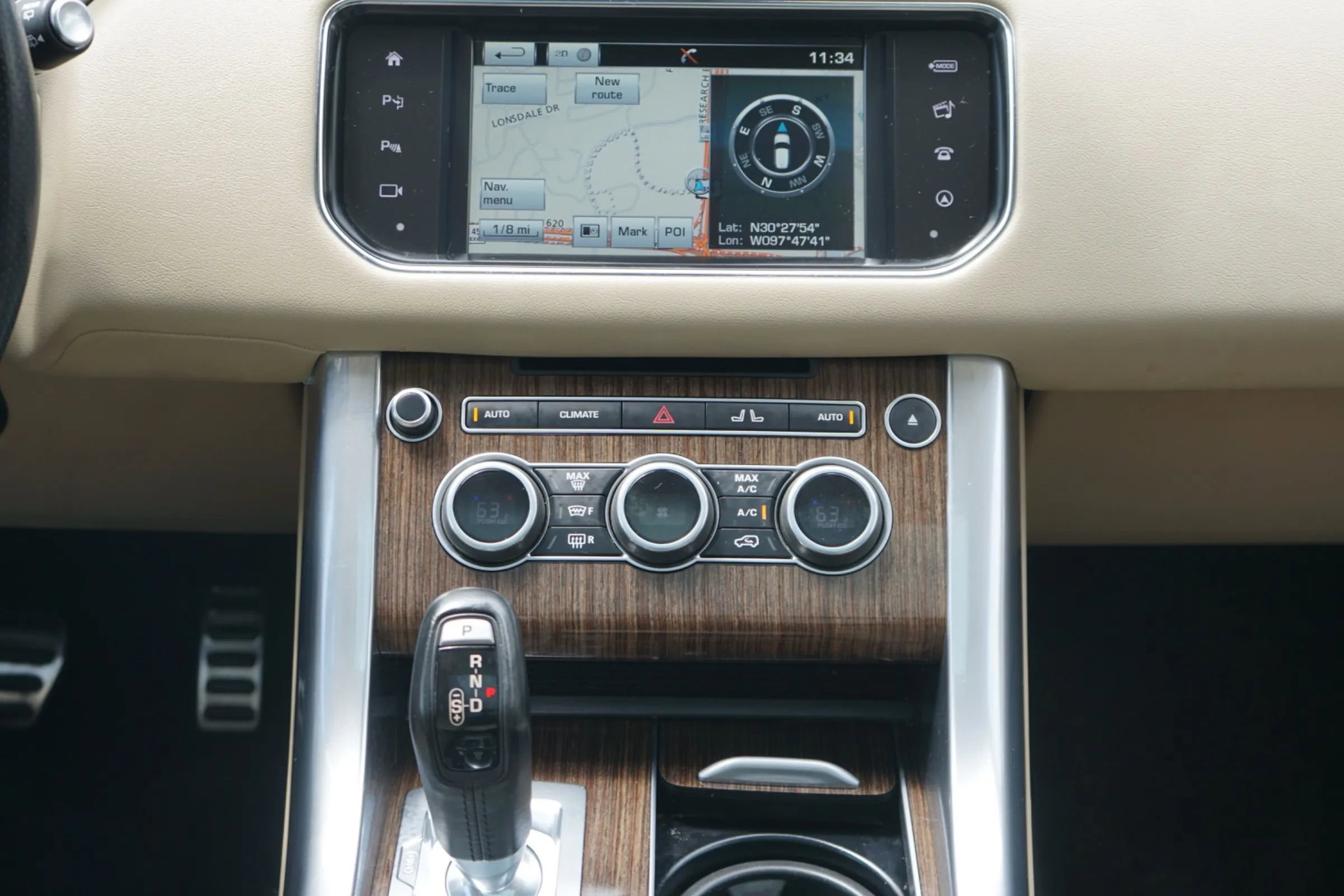 Used 2016 Land Rover Range Rover Sport Supercharged AWD/4WD image 37