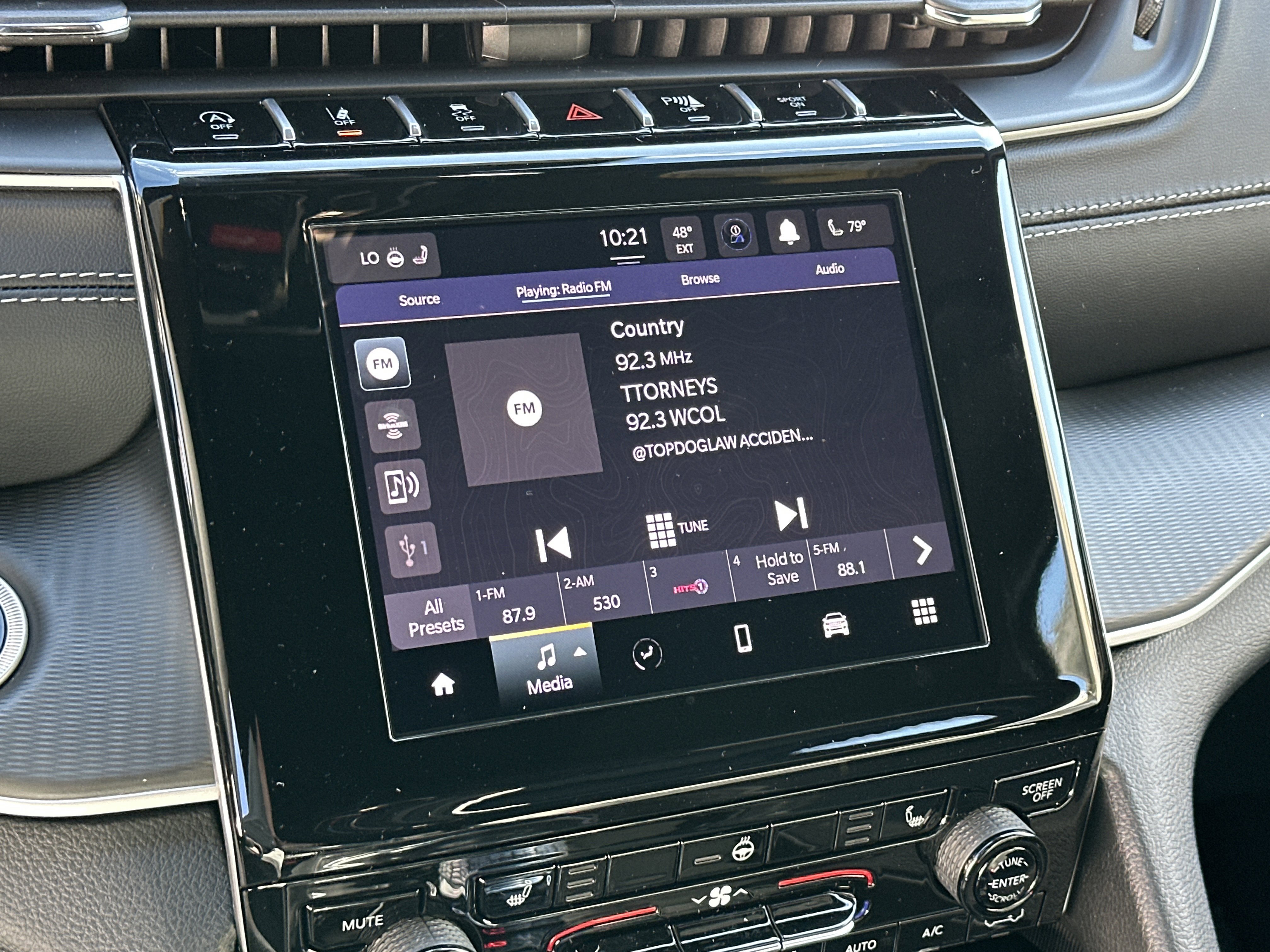 New 2025 Jeep Grand Cherokee L Altitude image 6