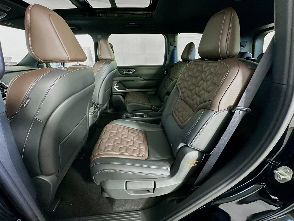 New 2026 Nissan Armada Platinum AWD/4WD image 33