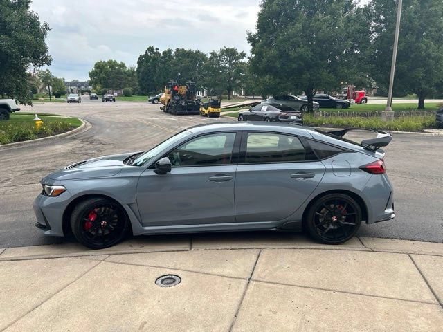 Used 2025 Honda Civic Type R image 4