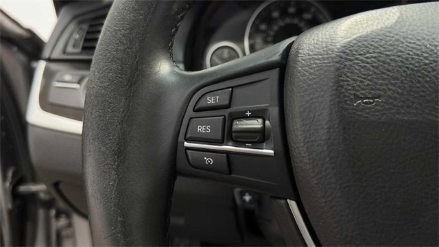 Used 2015 BMW 528i Sedan image 25