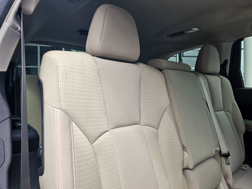 Used 2019 Subaru Ascent Premium w/ Popular Package #3 AWD/4WD image 14
