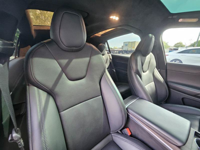 Used 2023 Tesla Model X AWD/4WD image 59