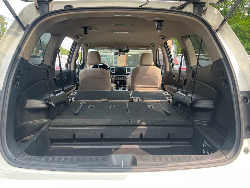 Used 2019 Honda Pilot LX image 6