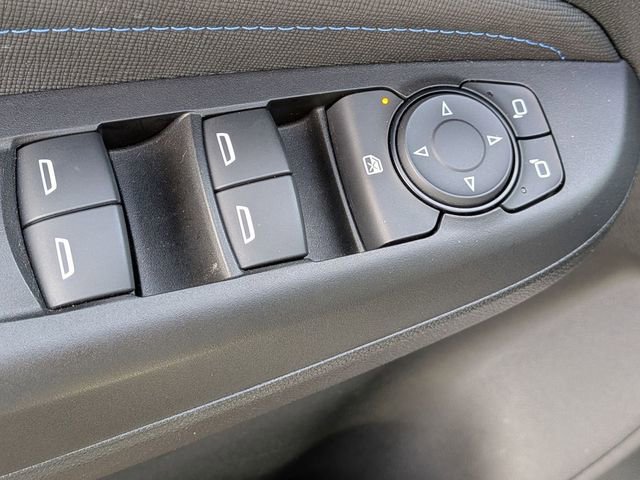 Used 2025 Buick Envista Sport Touring image 13