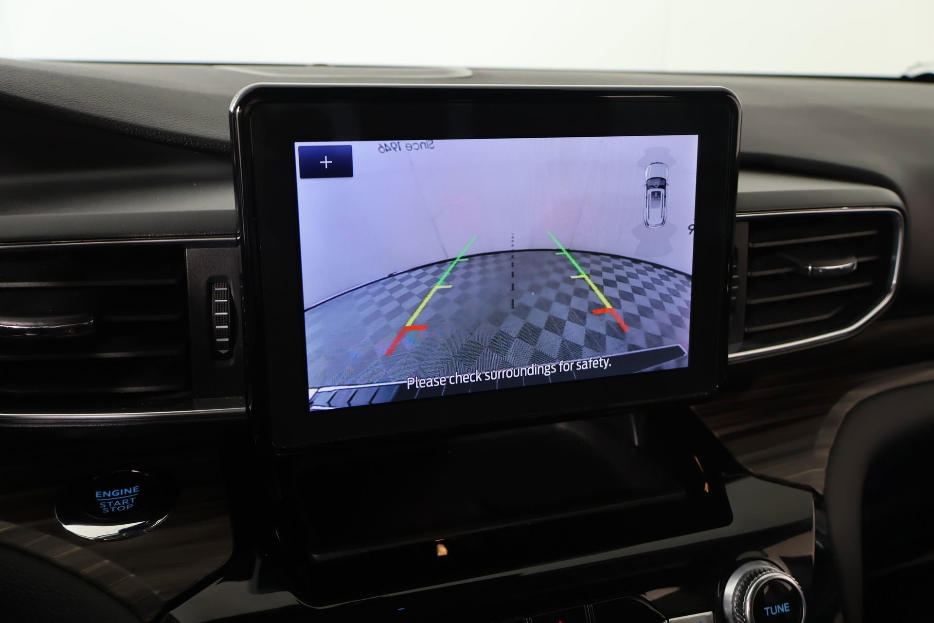 Used 2023 Ford Explorer Limited image 6