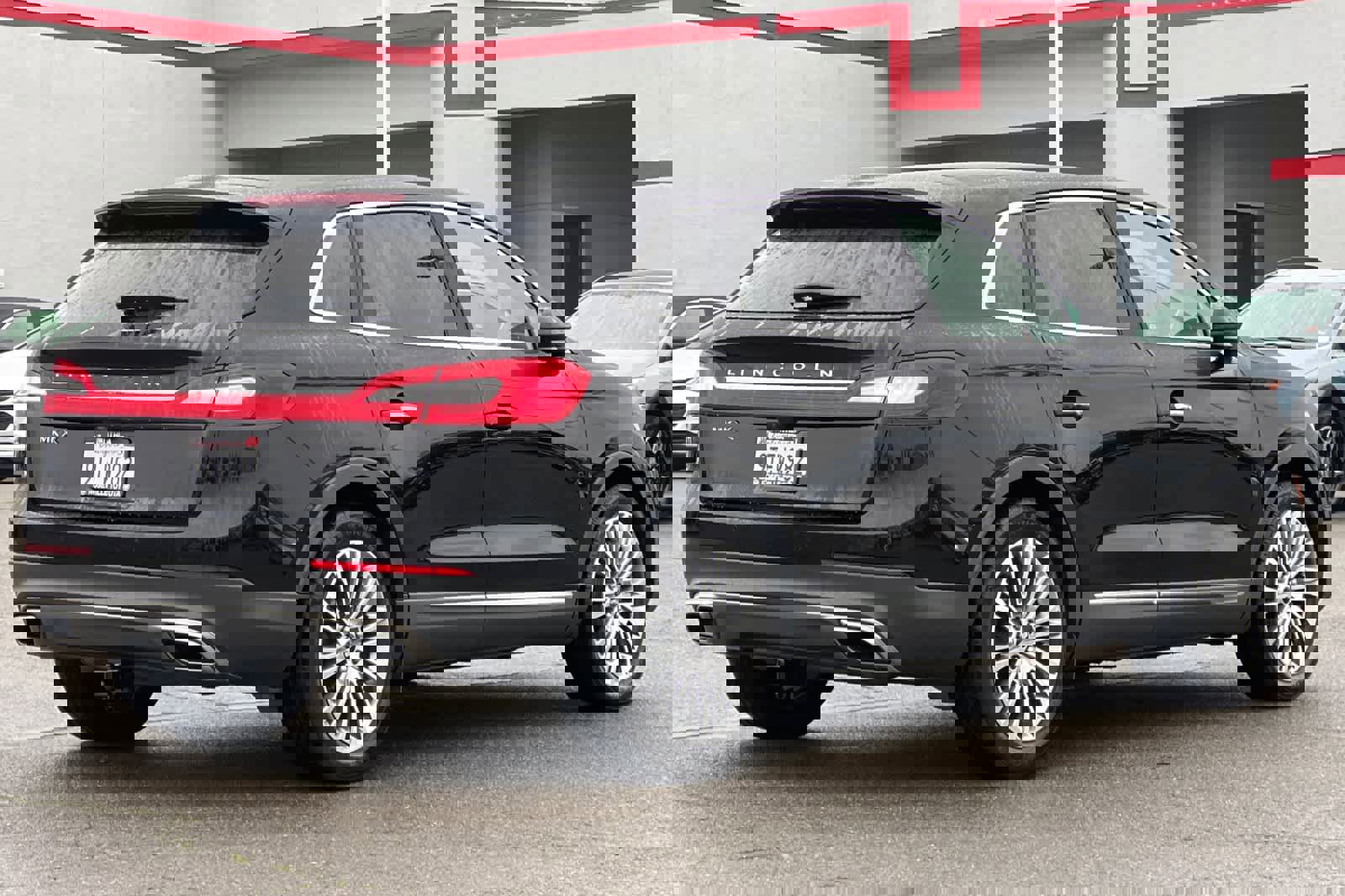 Used 2018 Lincoln MKX Reserve image 2