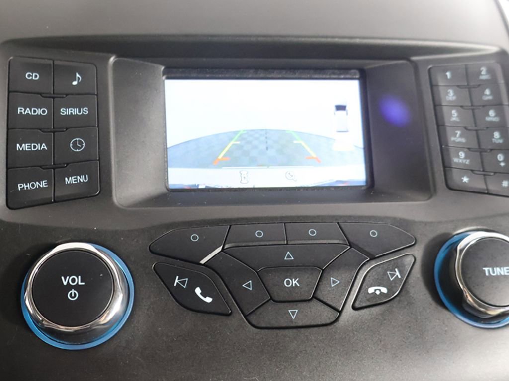 Used 2018 Ford Edge SEL image 35