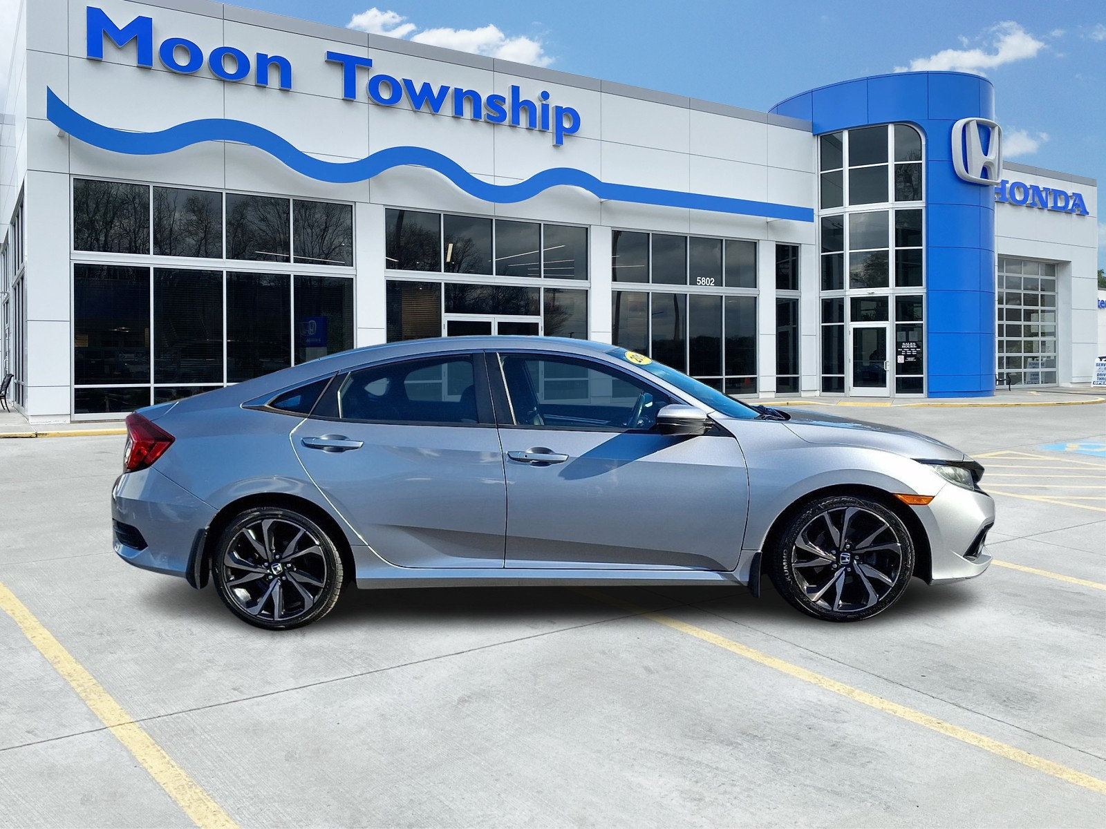 Used 2019 Honda Civic Sport image 7