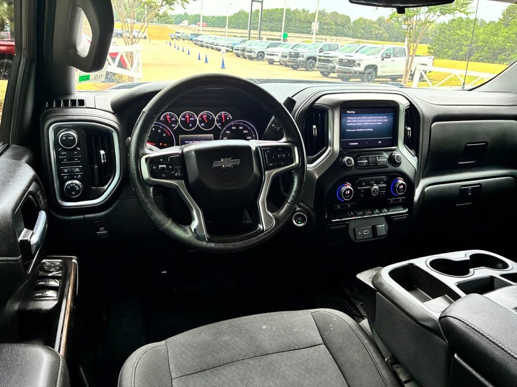 Used 2022 Chevrolet Silverado 1500 RST w/ Z71 Off-Road Package AWD/4WD image 16