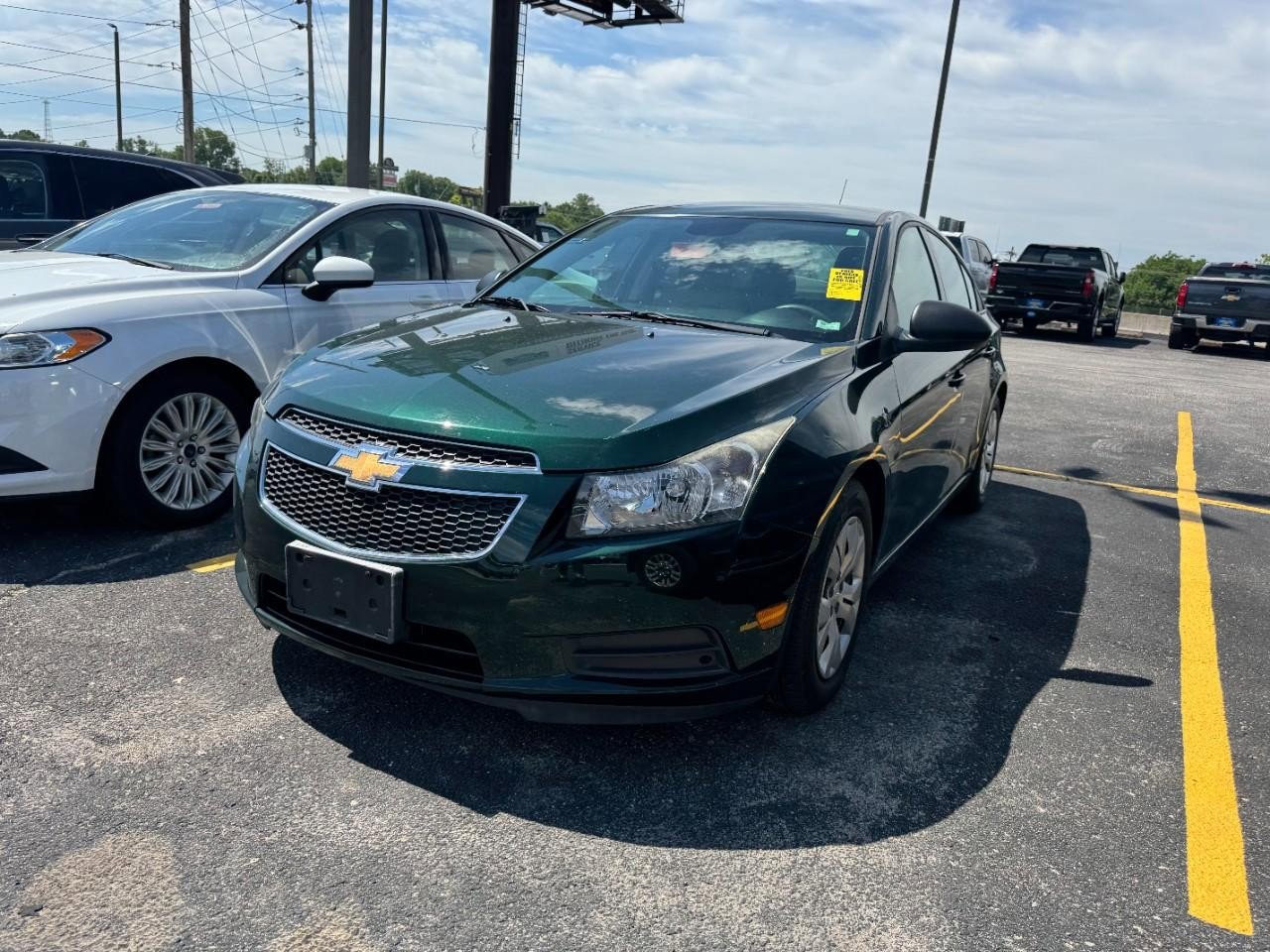 Used 2014 Chevrolet Cruze LS FWD image 5