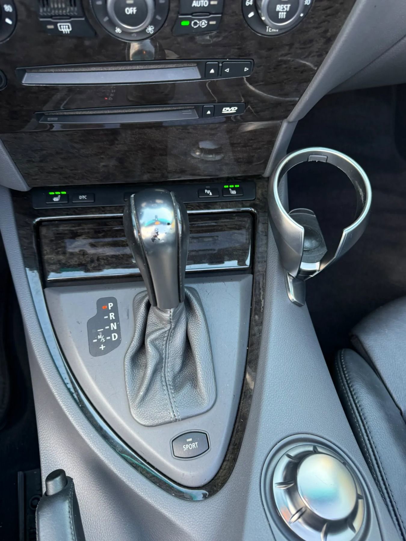 Used 2005 BMW 645Ci Convertible RWD image 30